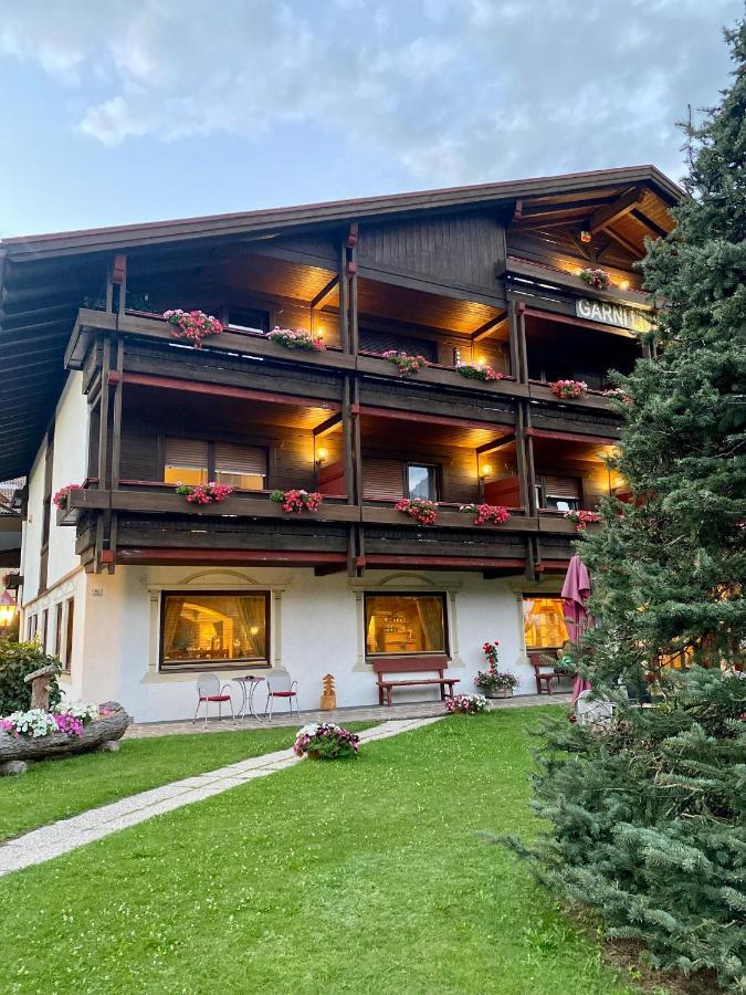 Hotel Garni Living San Candido Ngoại thất bức ảnh